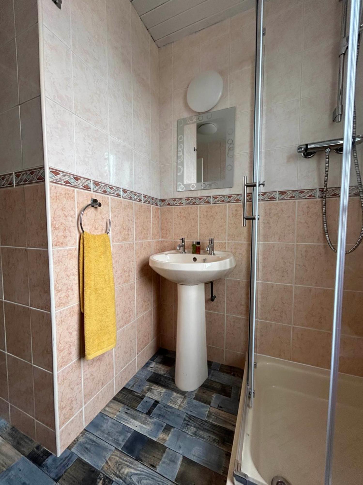 1 Newcastle Street Apartment
