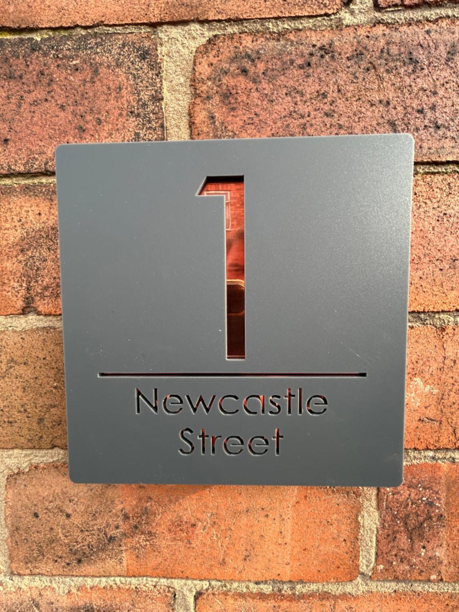 Apartment 1 Newcastle Street *